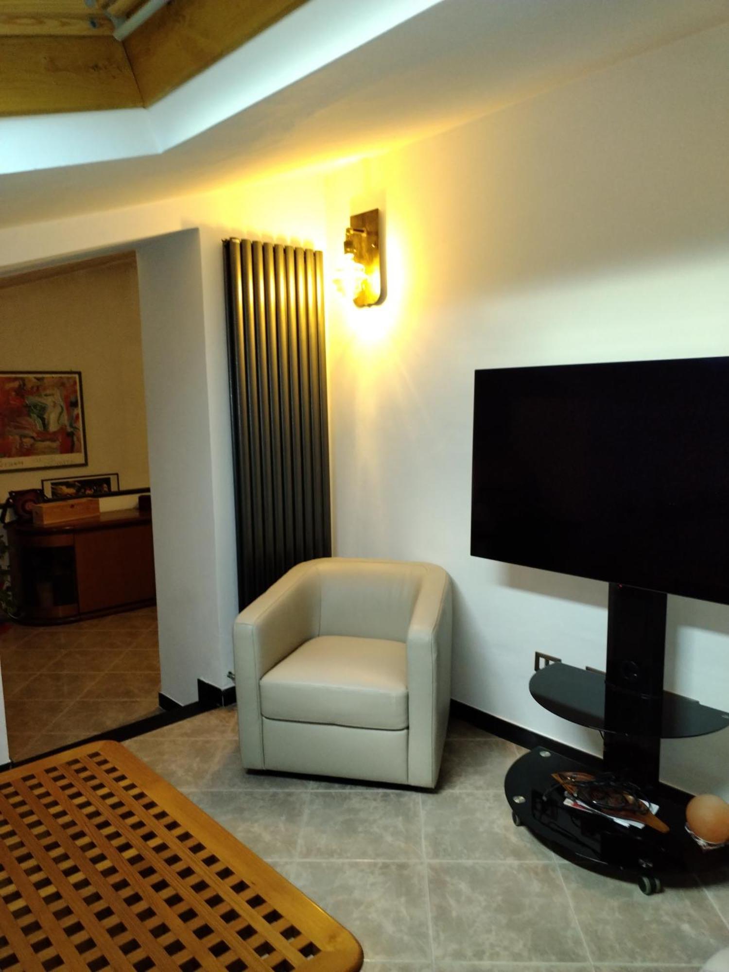La Medievale 1 Guest House Pignone Bagian luar foto